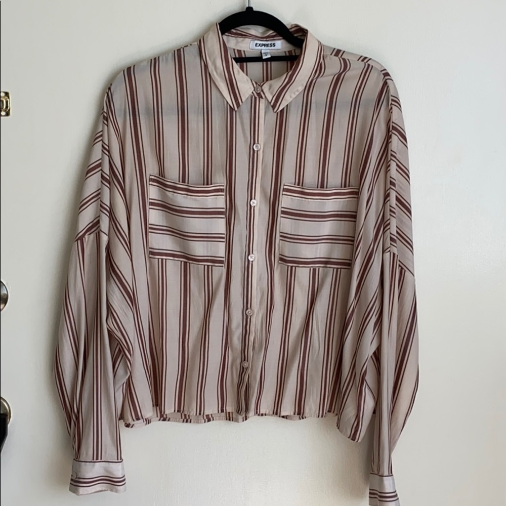 Long-sleeved boxy button down shirt